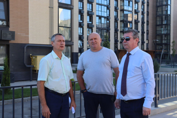 Роман Волошин провел объезд застраиваемых участков города